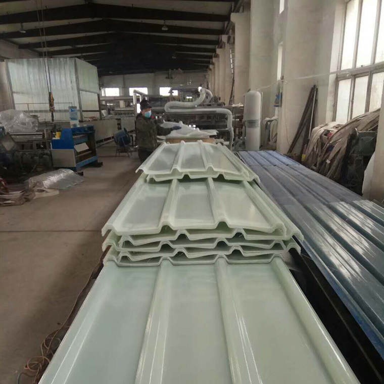 供应沈阳防腐彩钢瓦 合成树脂盖板 耐酸型屋面彩色压型板