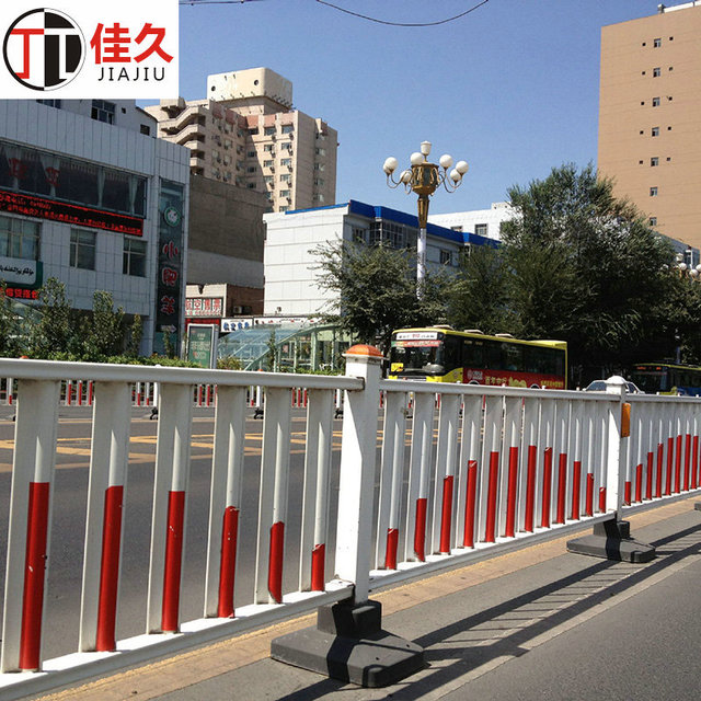 佳久长期现货供应市政道路护栏 交通围栏 防眩栏等道路护栏