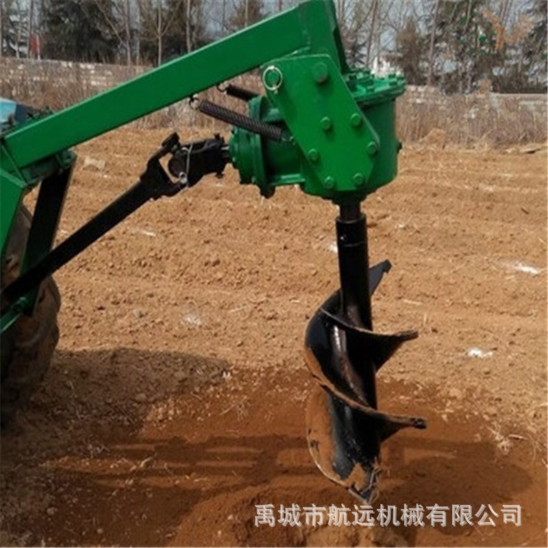 挖树坑的机械  四轮拖拉机带的钻坑机 树坑打眼机图片