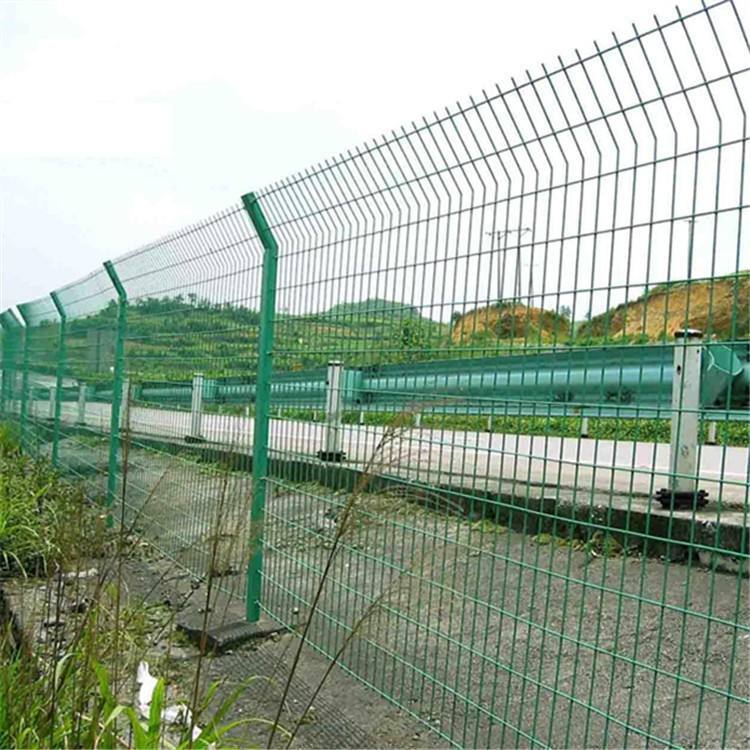艺术园林防护网  安平PVC护栏网厂家订做  普兰店市隔离栅定做示例图12