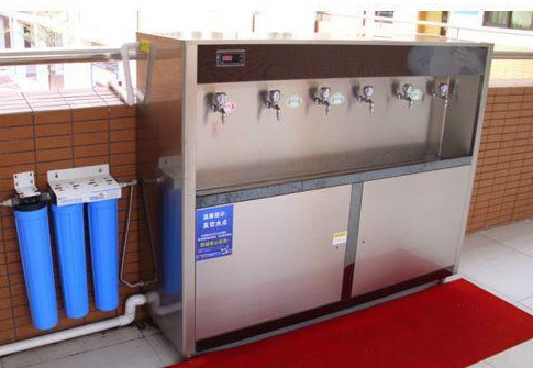 可供多人使用饮水机 工厂直销不锈钢柜式饮水机 节能节能设备