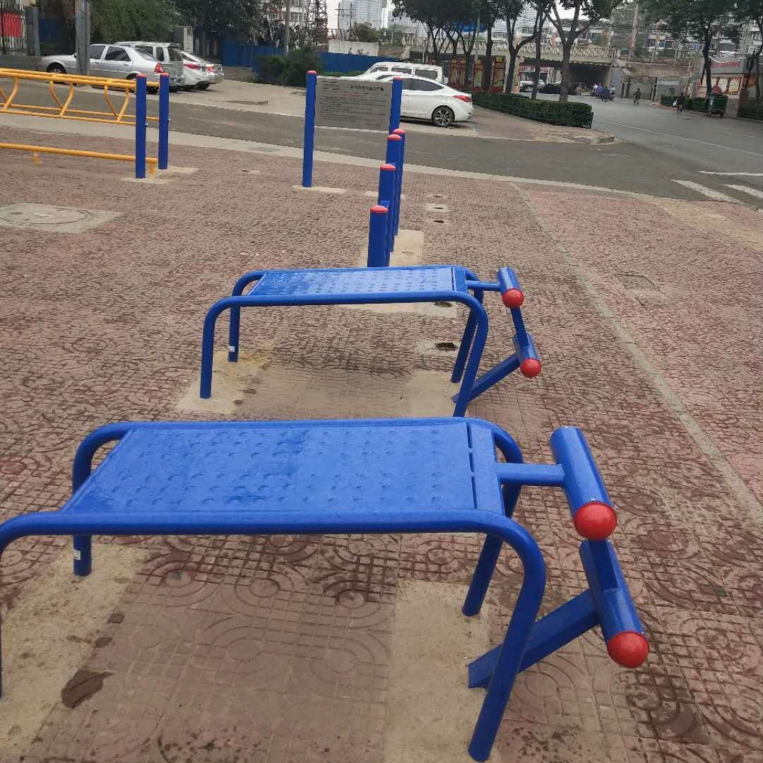 蓝鲸室外健身器材专卖 天津户外健身器材生产 广场运动器材 社区公共健身器材