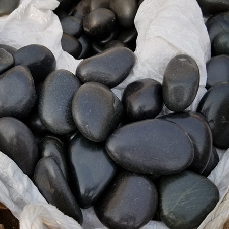 黑白色鹅卵石价格_四川鹅卵石吨_四川黑白鹅卵石产地。