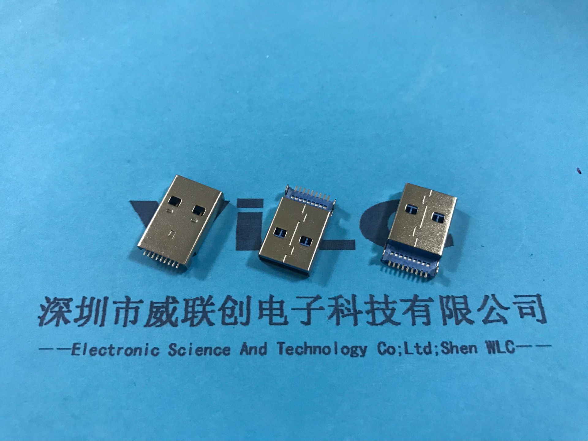 USB3.0母座/AF USB焊线式3.0铁壳带护套+铜外壳示例图2