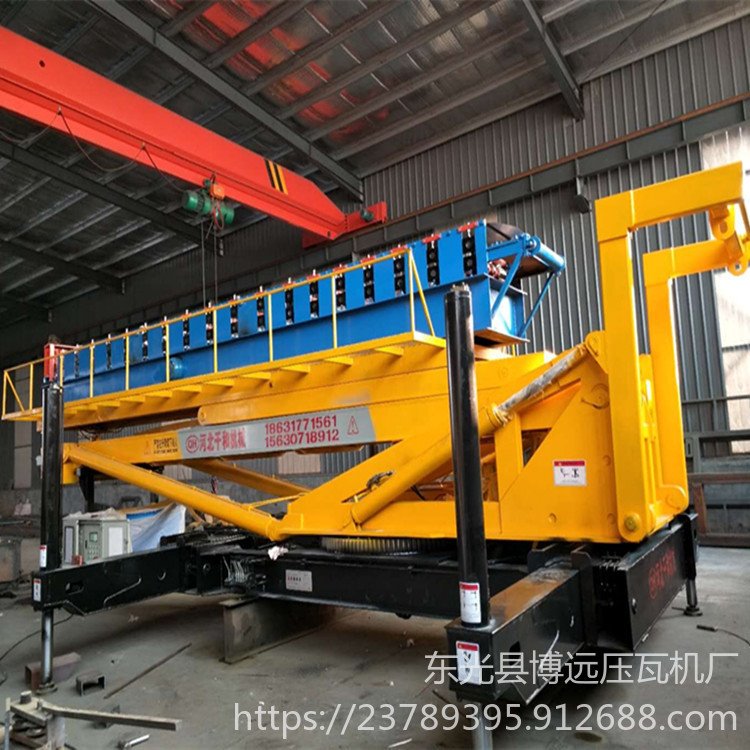 履带式26米压瓦机举升机 新型屋面瓦上瓦机 18米高空车A沧州博远厂家