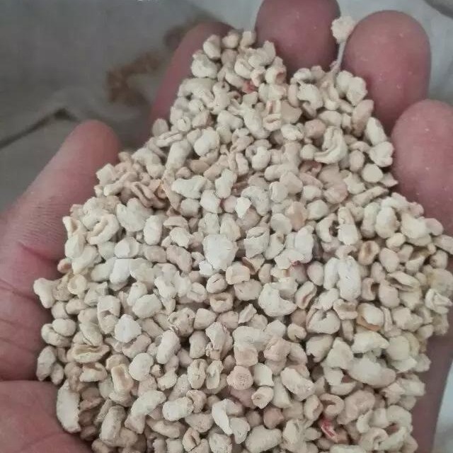 海成环保型玉米芯磨料产品性能 干洗店用玉米芯磨料 辽阳玉米芯磨料低价销售价格