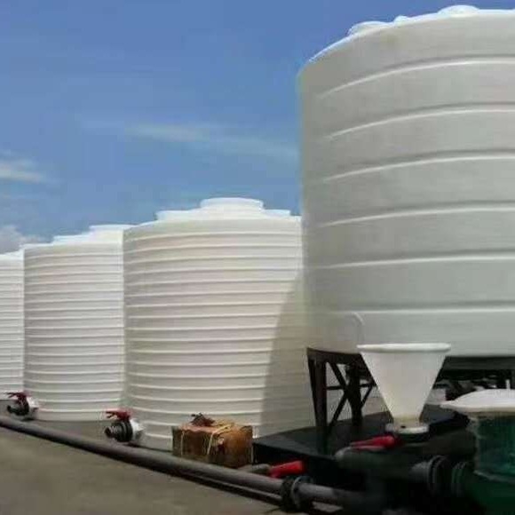 20吨立式平底圆柱塑料储罐大桶 水塔大号PE加厚食品级牛筋水箱耐酸碱储水罐厂家