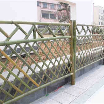 河北pvc草坪护栏，鹿泉花园pvc草坪护栏，平山竹篱笆护栏，竹篱笆碳化木栅栏 正万护栏