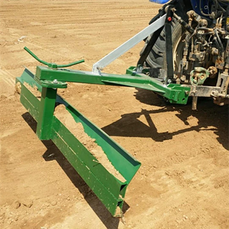 农用小型平地机，拖拉机后悬挂的刮土板式土壤整平机刮平机