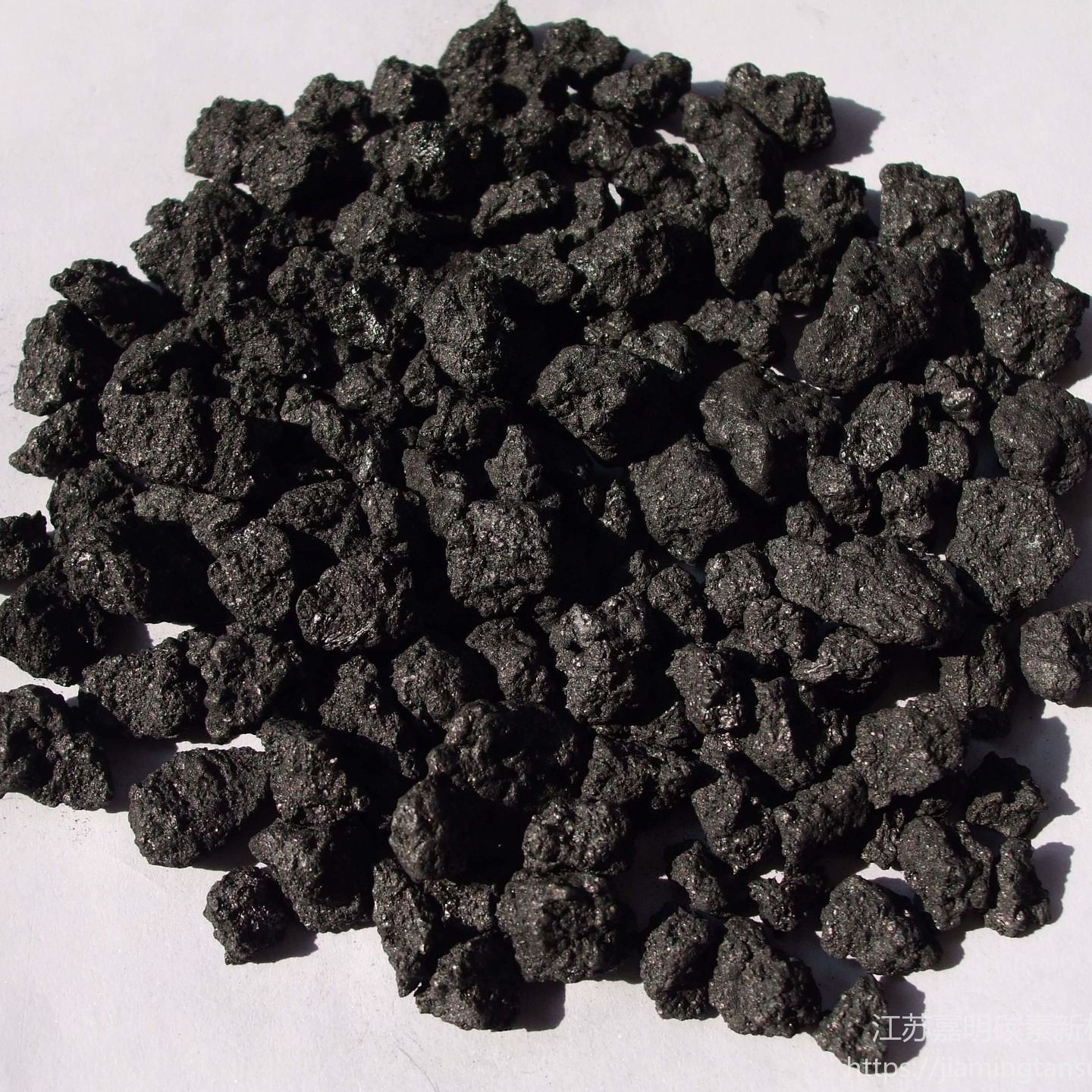 嘉明 石墨化石油焦 质量保障 低硫低氮，厂家直接销售，价格优惠，石墨化增碳剂