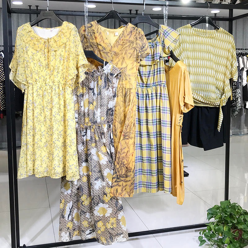 千百惠杭州品牌2020夏季新款女装碎花连衣裙 跨境外贸气质连衣裙直播拿货货源