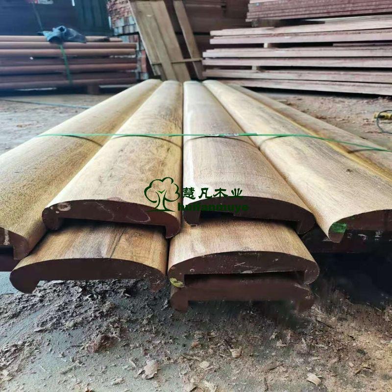 马来菠萝格防腐木栈道工程木扶手栏杆厂家加工定制  慧凡木业