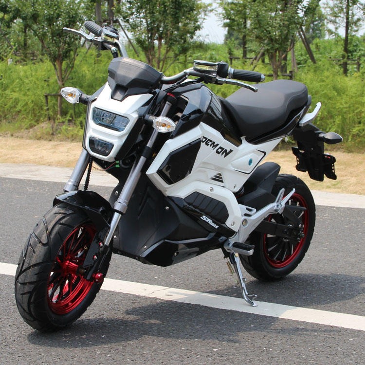 X8电动摩托车