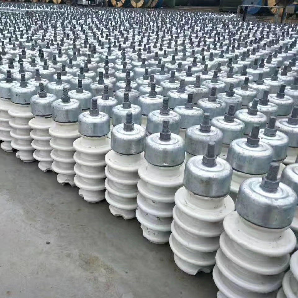 r5et105l  柱式瓷瓶  厂家批发  大量现货 欢迎来电咨询 信安达电力
