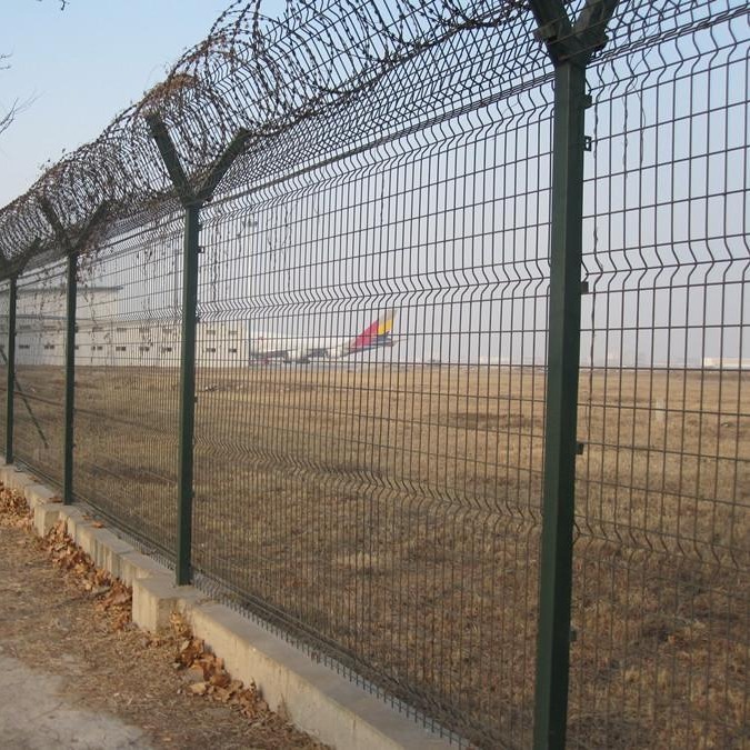 监狱护栏网 Y型柱护栏网 机场围界网 监狱围栏网 飞机场护栏网 机场隔离网图片