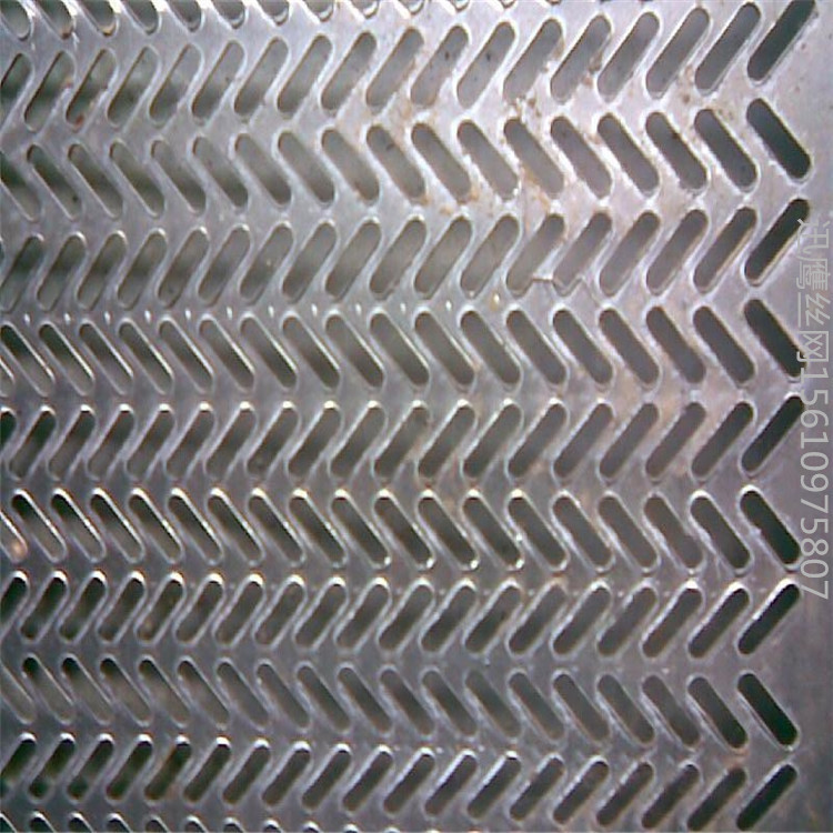冲孔格栅楼梯防护网   冲孔网片专业标准   高邮市十字孔冲孔板示例图9