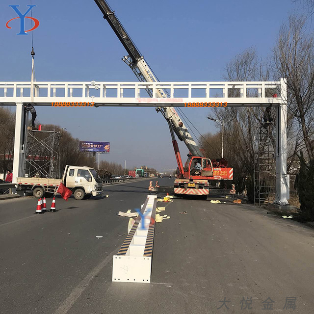 河南省 限高架 交通设施生产厂家  升降 限高杆 液压式升降限高架