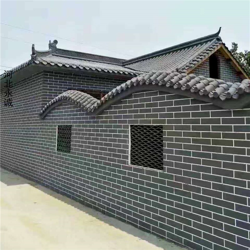 北京古建工程公司琉璃瓦挂瓦队