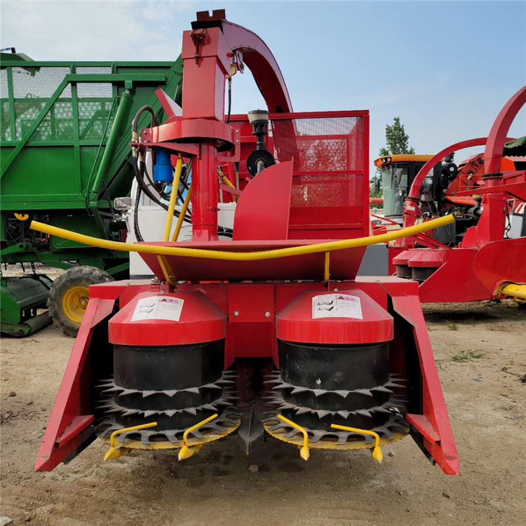 120马力轮式1.6米双圆盘割台青储机 龙翔大型牧草玉米秸秆收割青贮机示例图16