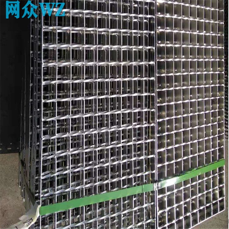 马道格栅板，镀锌格栅板，格栅板定制找网众钢格板厂家