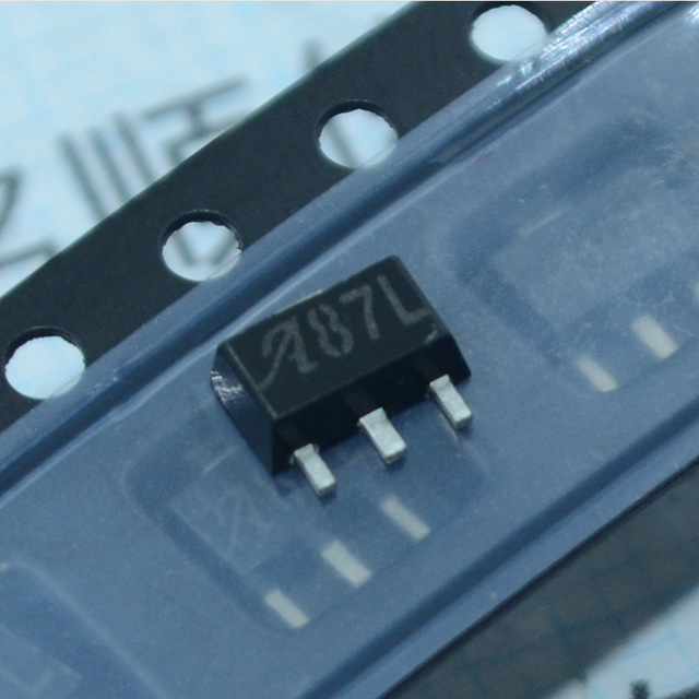 MCP1700T-3002E/MB低压差稳压器SOT89出售原装芯片丝印CR现货