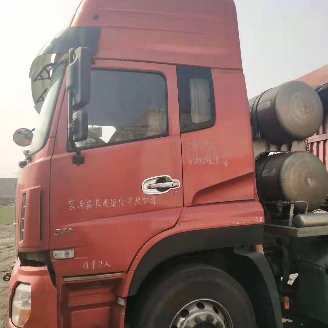 北京回收二手牵引车头 二手燃气牵引车头回收  德龙X3000双驱430马力燃气车头图片