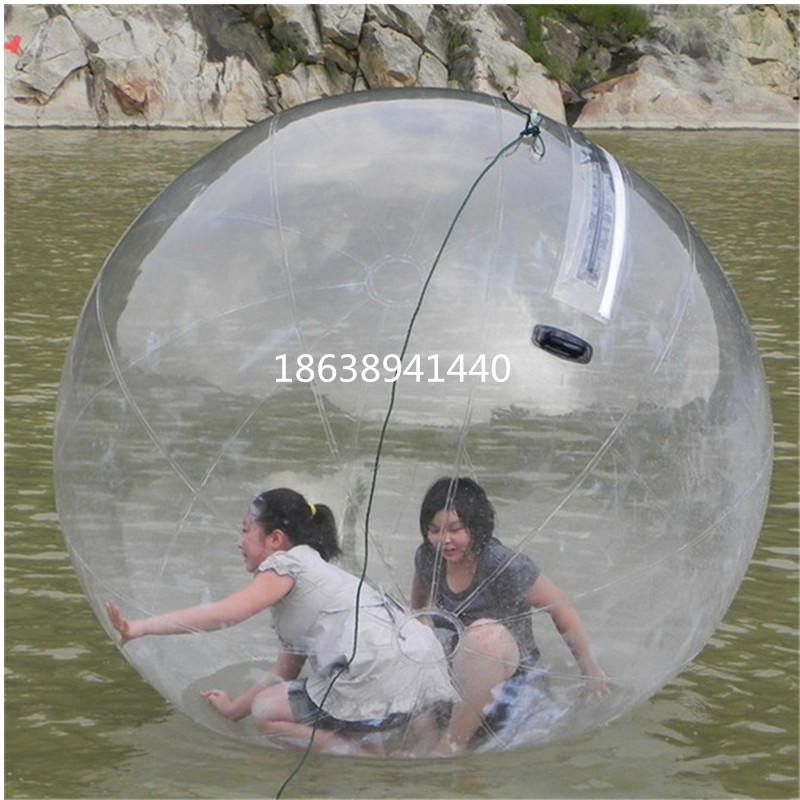 儿童水上步行球草地悠波球充气碰碰球国产碰撞球滚筒成人图片