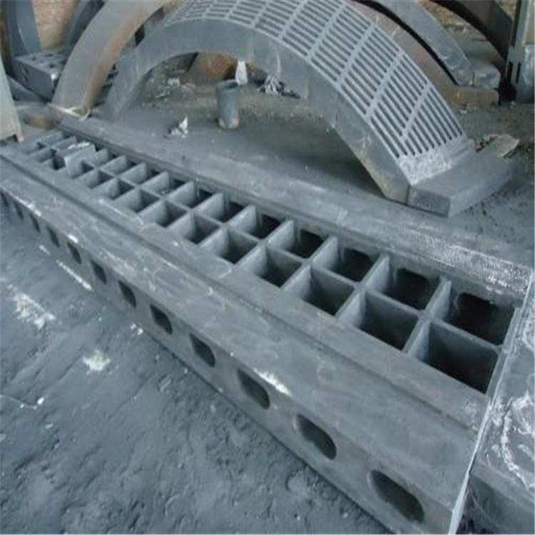 专业生产加工定制各种灰铸铁机床铸件  数控机床床身 立柱 底座 横梁图片