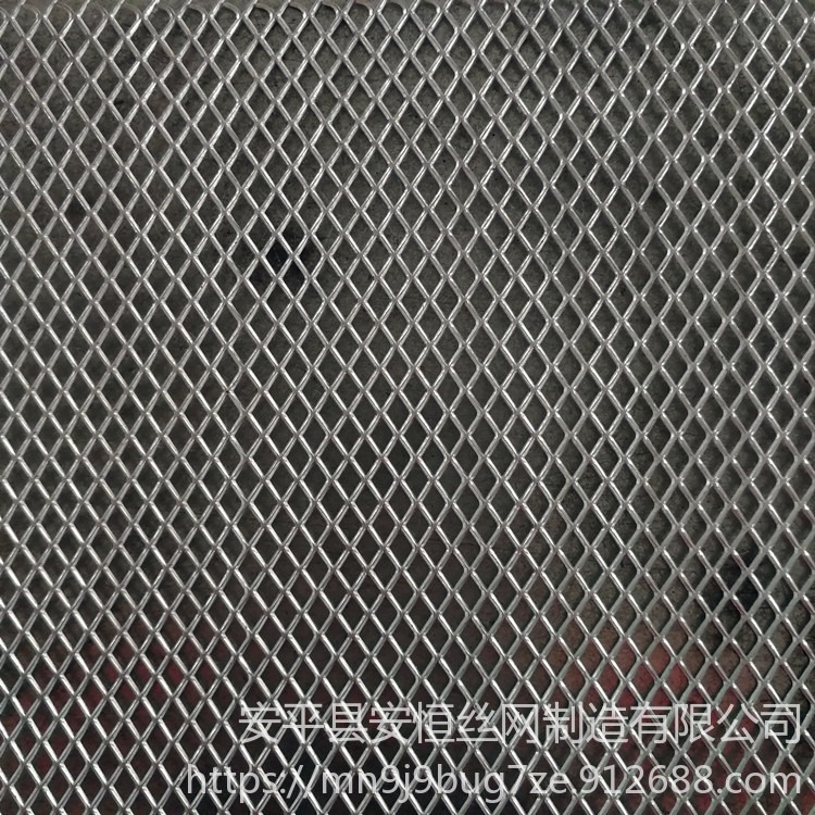 隔音棉用铝板网 0.7mm厚铝网孔径2x3mm 武汉铝网生产厂家 1.5mm厚防护铝板网 外墙保温降噪铝网