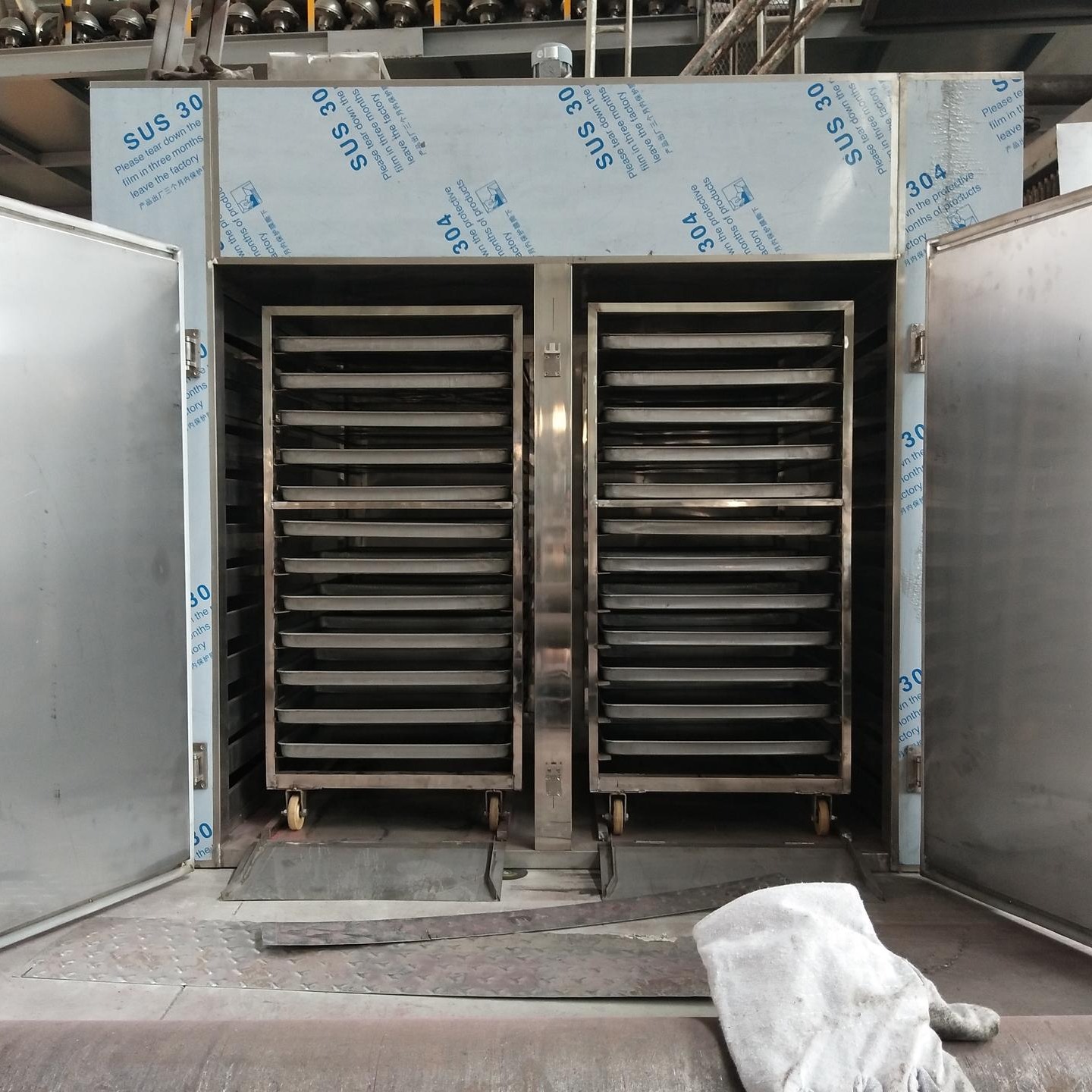 热风循环烘箱，304不锈钢烘箱 烤箱  蒸汽加热节能烘干设备
