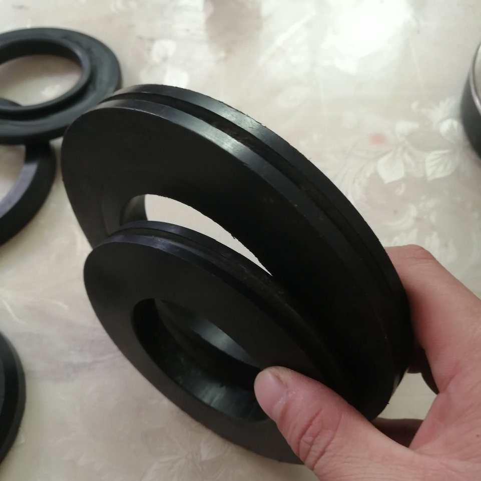 生产食品级硅胶皮 20厚耐腐蚀橡胶减震块 高温橡胶板图片