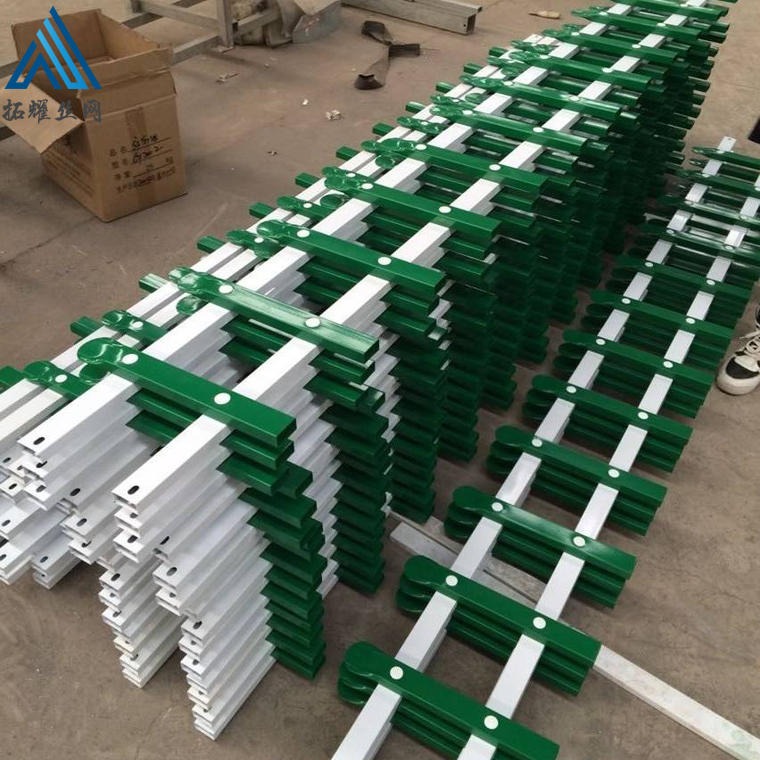 现货供应，PVC绿化带栅栏，塑钢护栏