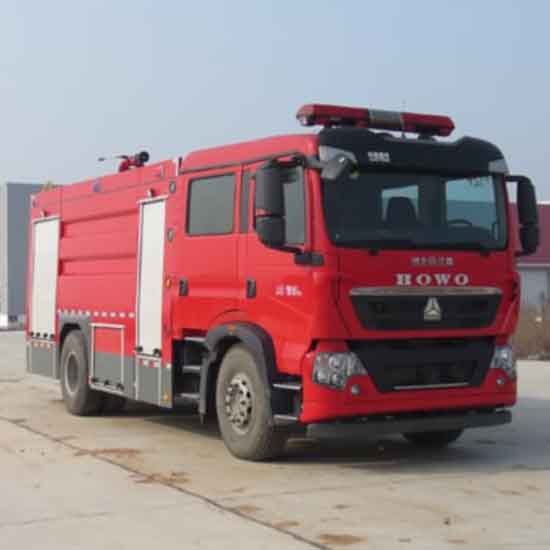 重汽豪沃8吨泡沫消防车厂家价格,湖北江南江特牌消防车型号JDF5190GXFPM80/Z型泡沫消防车