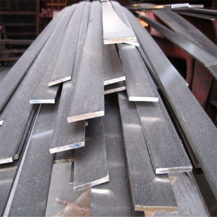 供应现货纵剪收卷扁钢 Q235B纵剪黑扁钢厂家 冷拔扁钢定尺生产各型号图片