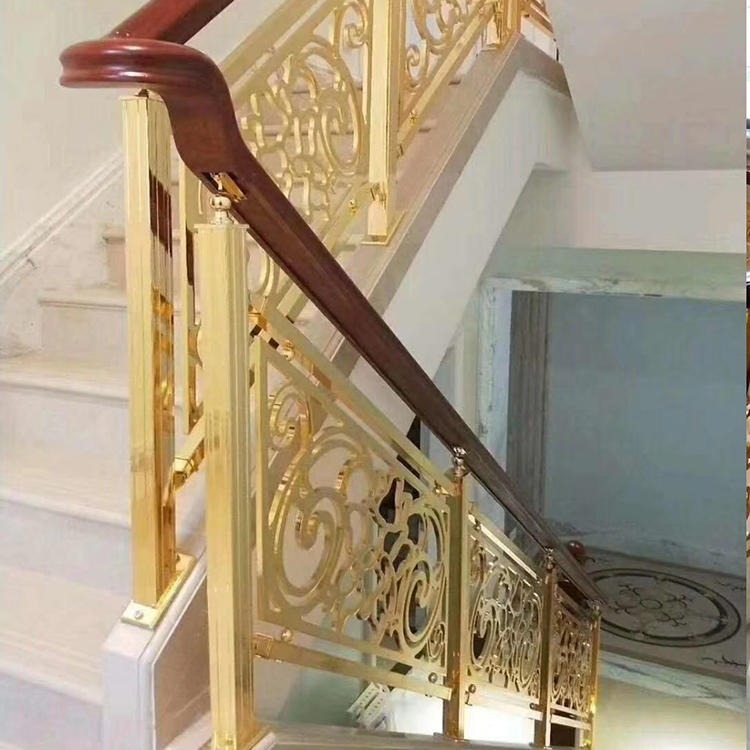 深圳百年别墅楼梯扶手改装,佛山才高八斗文艺的联合办公空间