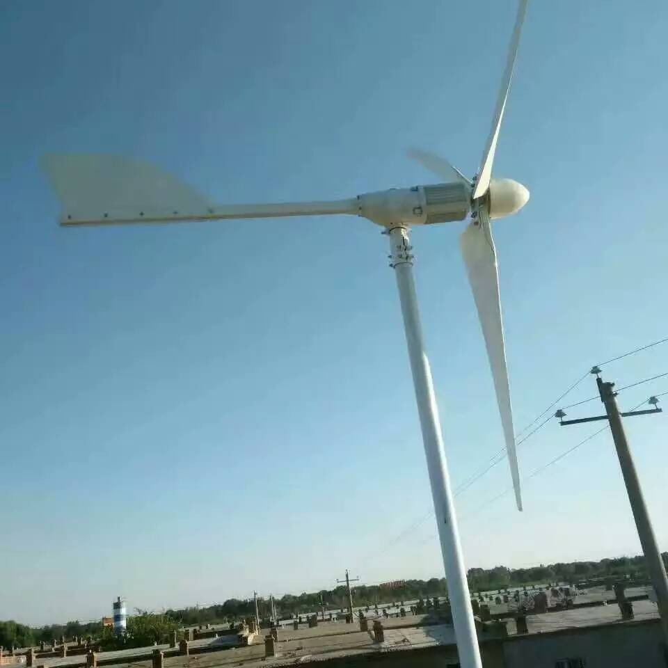 乐清 无噪音运行 500瓦直驱式风力发电 风力发电机48v