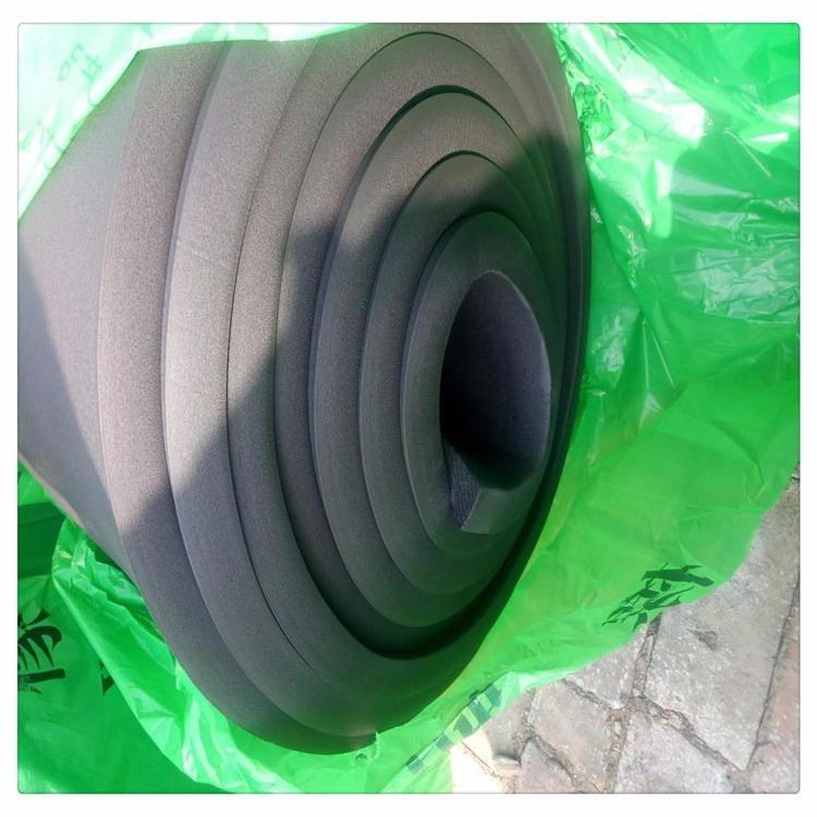 华美b1级橡塑板贴铝箔价格 风管隔音保温橡塑棉厂家发货快价格低