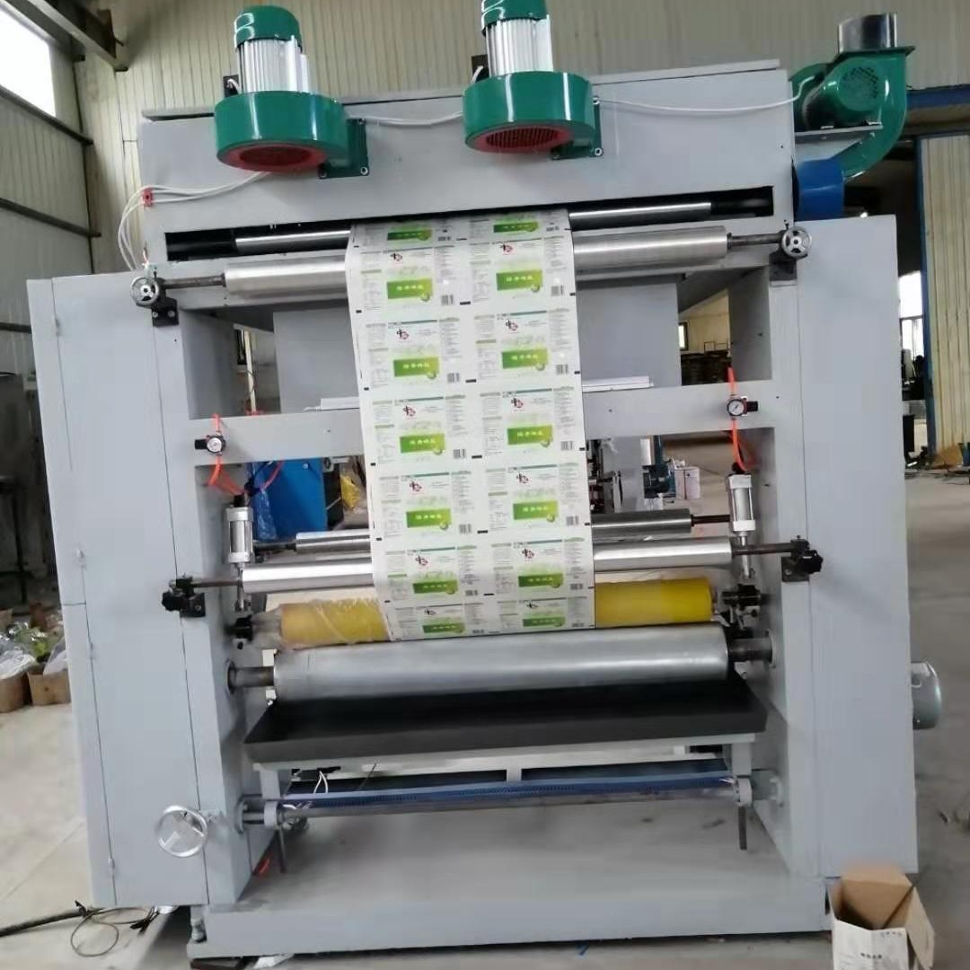 复合机 鑫宏800型干湿式复合机 纸塑覆膜机 采用涂胶复合， 涂布机   覆膜机工艺简便，牢固可靠