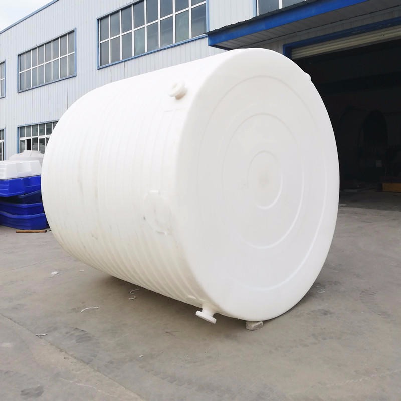 厂家直销 塑料 储罐 1-50吨立方PE 塑料 水箱塑胶水