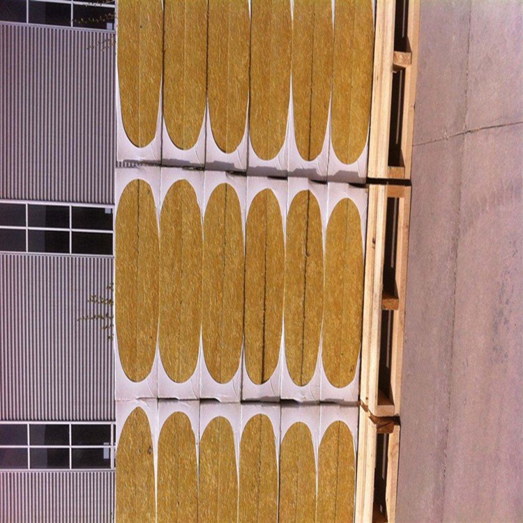 耐火岩棉板质量好 优质 宁夏保温岩棉一体板来电咨询