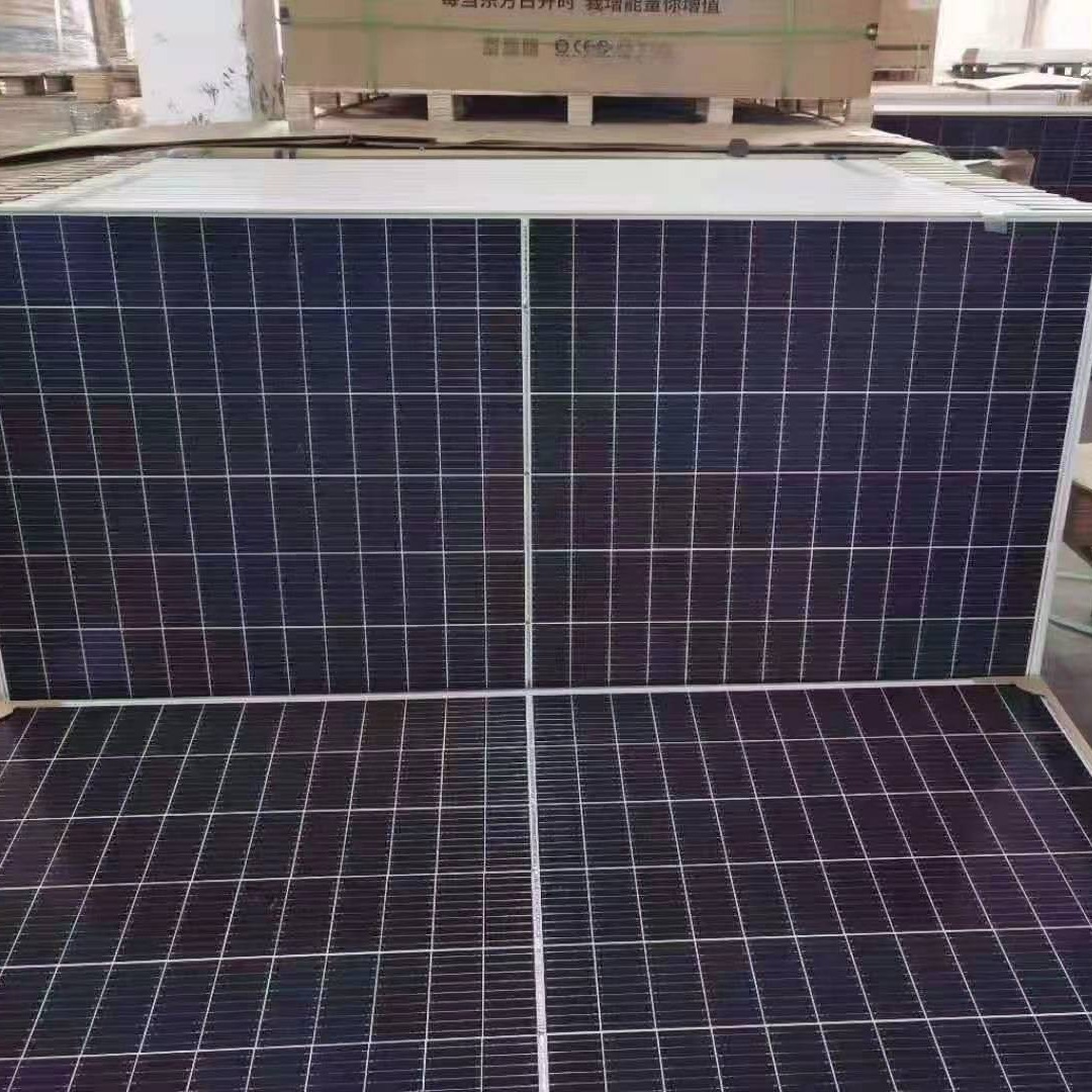 全国上门回收太阳能组件 太阳能光伏组件长期回收 工地剩余组件价格