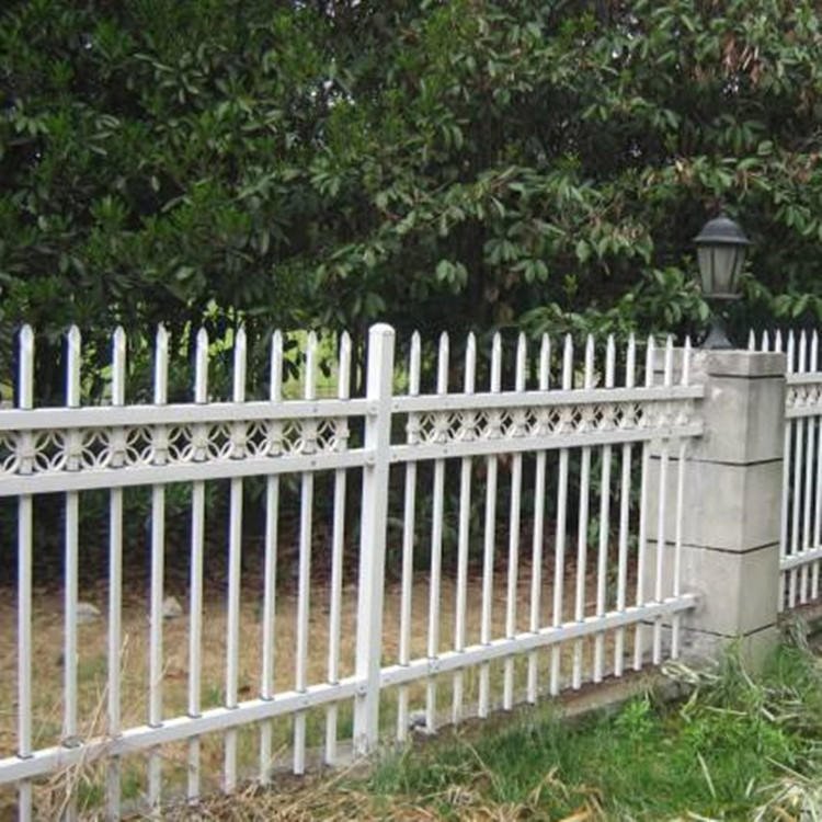 满星锌钢护栏室外围栏别墅隔离栏学校防爬围墙护栏热镀围栏草坪绿化棚栏厂区锌钢栏杆