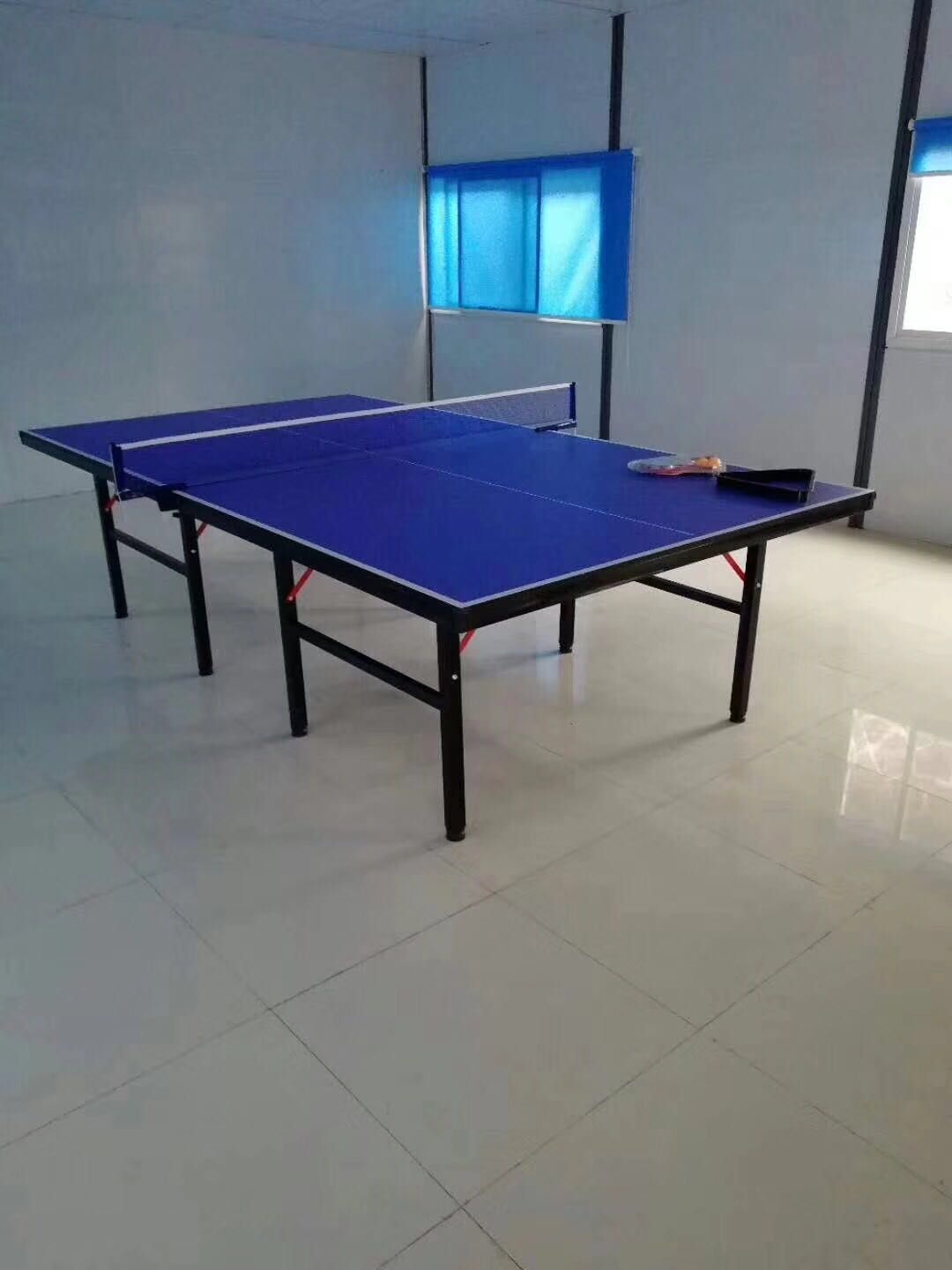 现货供应晶康牌YDQC-6000-6007室内单折乒乓球桌 乒乓球赛记分牌 裁判椅使用方便