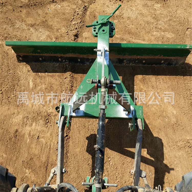 农用小型平地机 拖拉机后悬挂的刮土板式土壤整平机刮平机示例图7