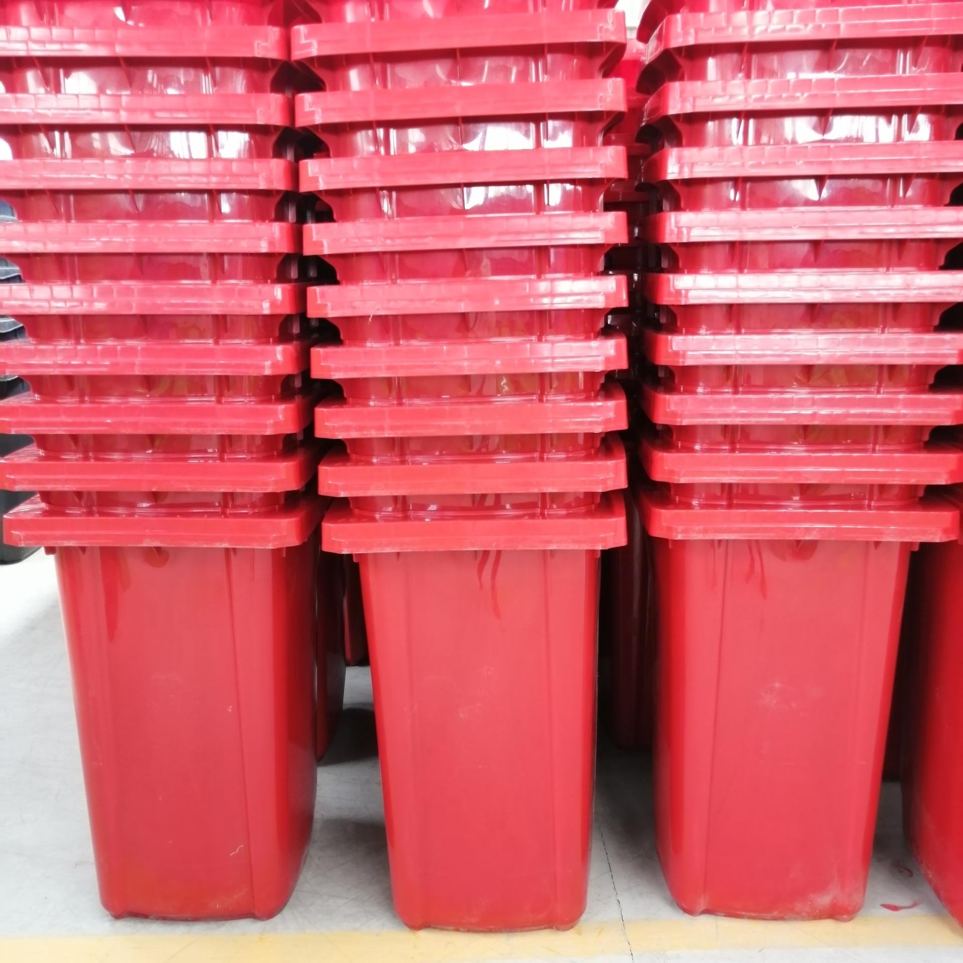 湖北荆州塑料垃圾桶生产厂家大量供应240L户外塑料垃圾桶  240L加厚挂车塑料垃圾桶