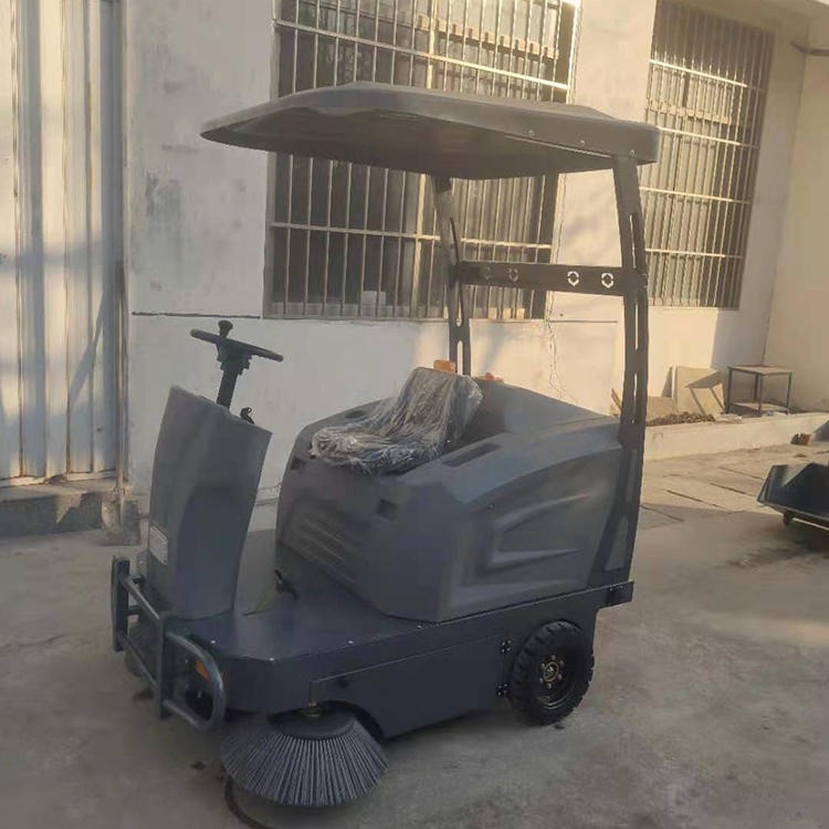 旭兴 xx-1  驾驶式电动扫地车 驾驶式扫路机 供应间吸尘扫路机 
