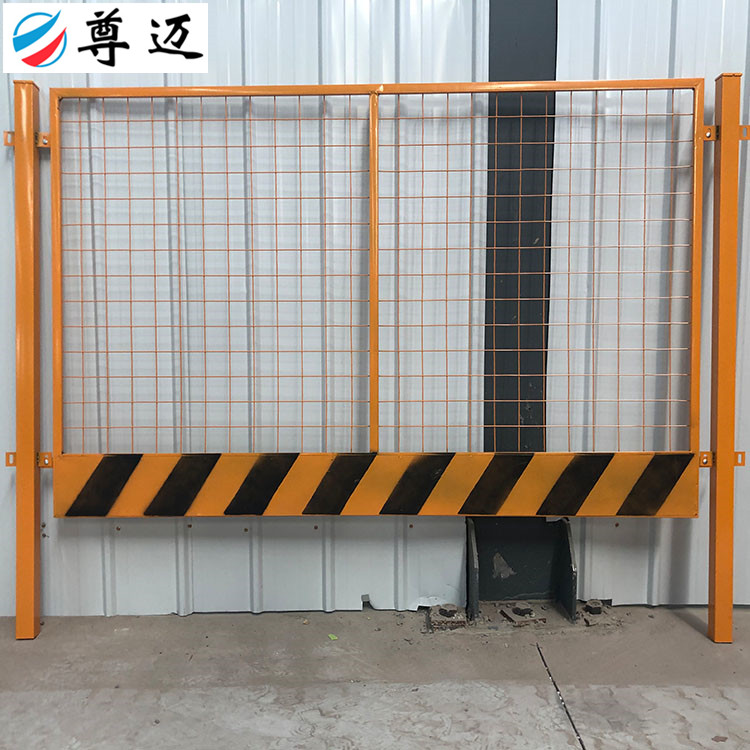 青海临边防护栏 尊迈工地基坑防护 基坑临边护栏网 隔离网厂家