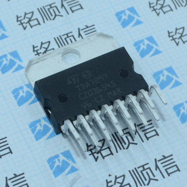 TDA7297 15W ZIP15音频放大器 音频处理器 卡座 其他连接器 光电子器件 发光二极管