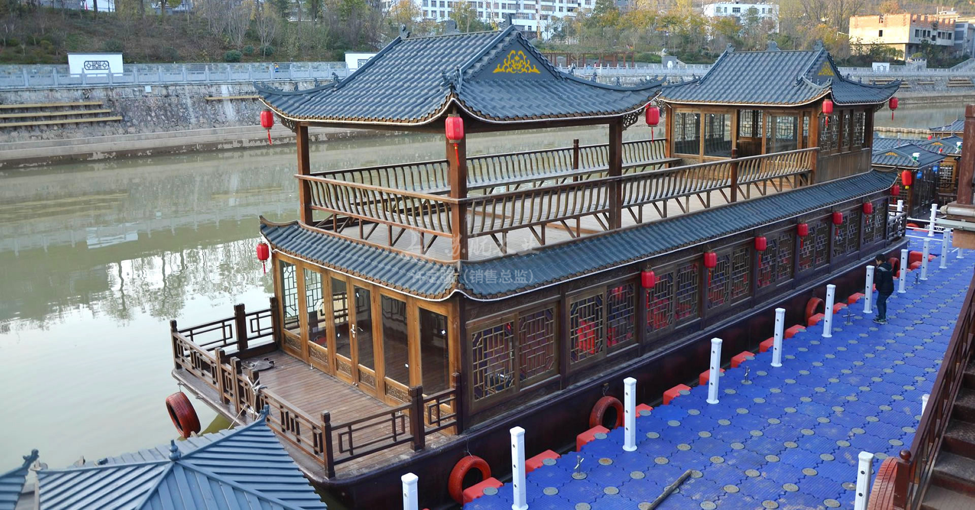 苏航厂家定制14米大型餐饮画舫船玻璃钢电动观光船水上餐厅船示例图6