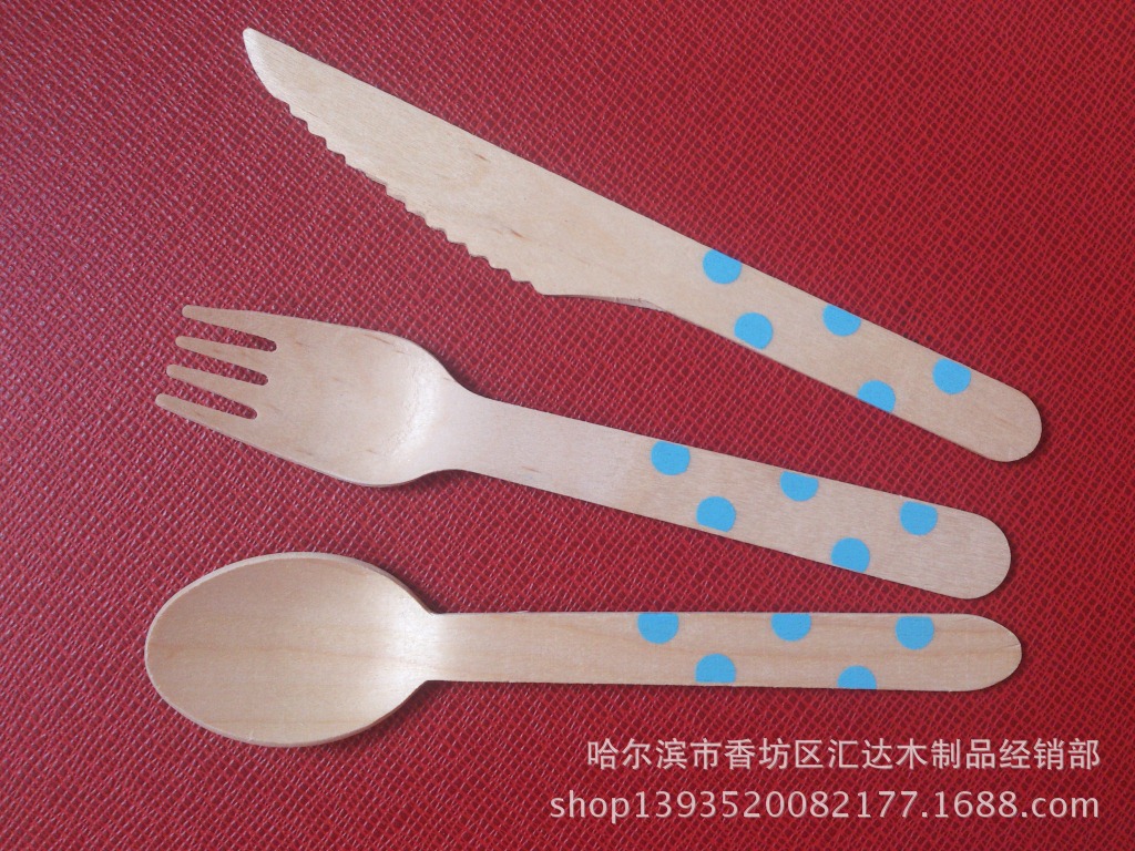 供应一次性木餐具刀叉勺 西餐木刀叉勺 彩色环保刀叉勺